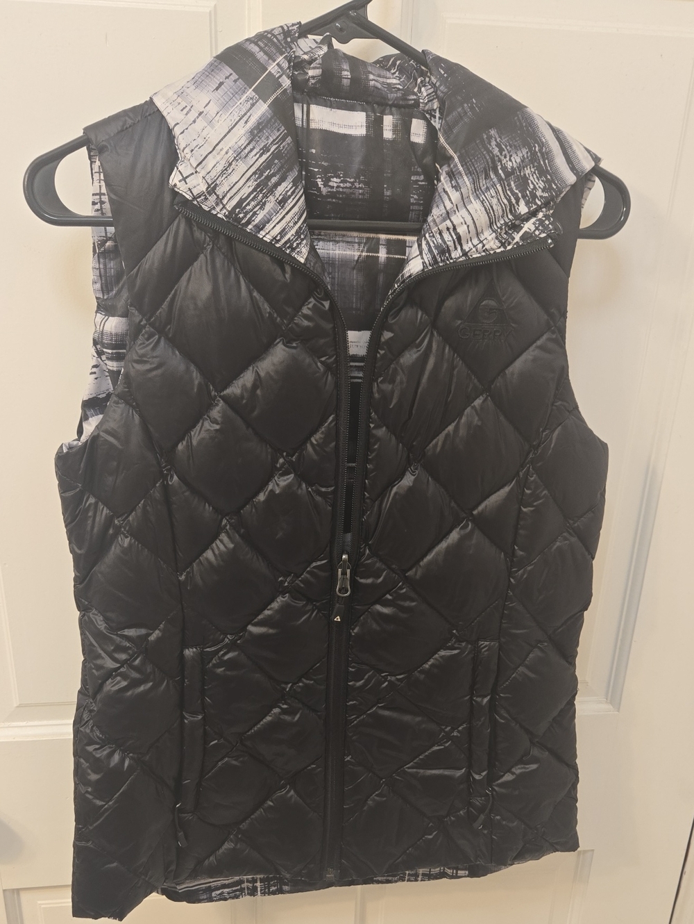 Quilted Hooded Puffer Reversible Vest